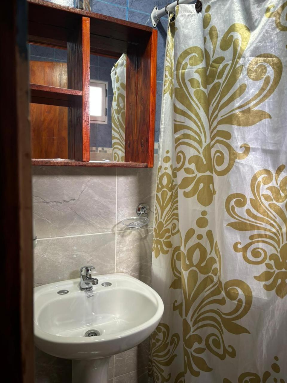 Hostel Luna Country El Chalten Εξωτερικό φωτογραφία